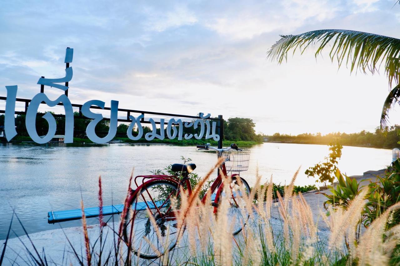Bed and Breakfast Baantia Chomtawan Surat Thani Esterno foto