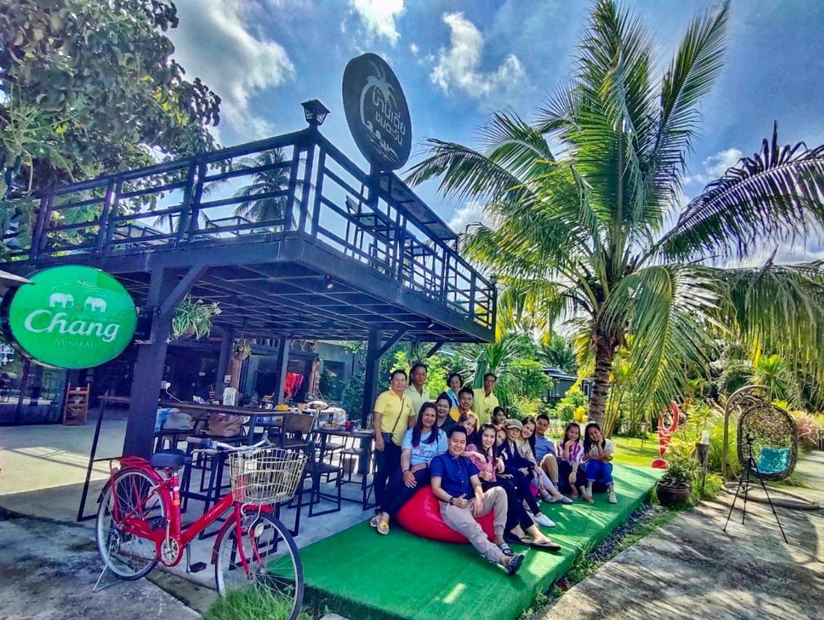 Bed and Breakfast Baantia Chomtawan Surat Thani Esterno foto